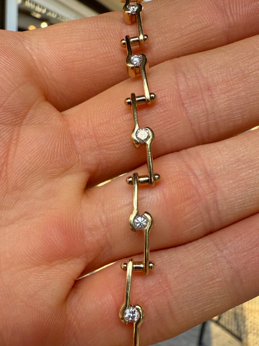 14K and Diamond Tennis Bracelet 7.5 Inches