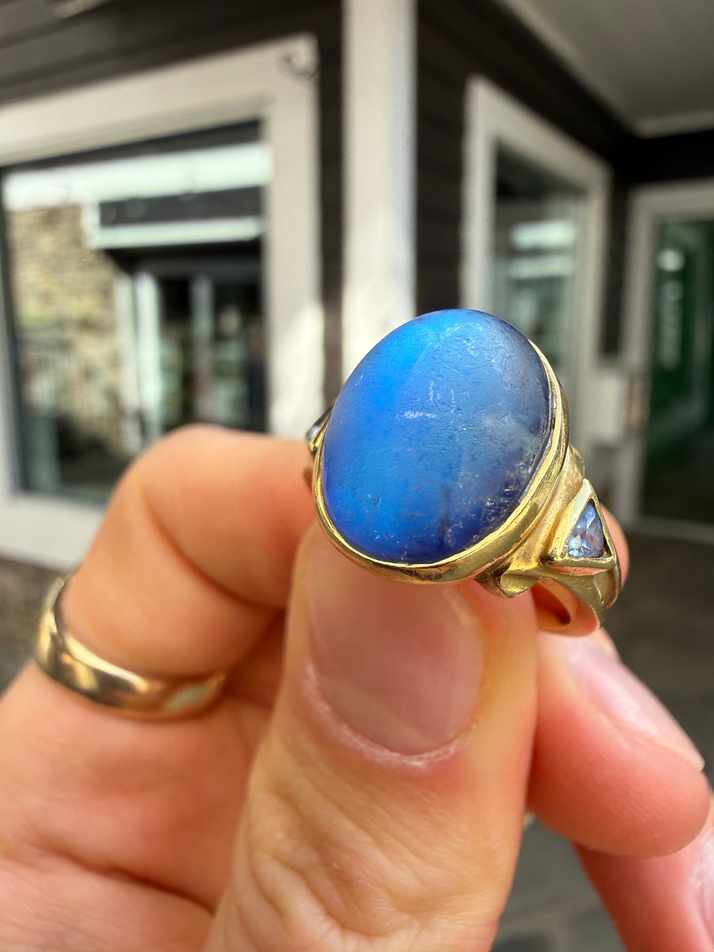 18K Labradorite and Sapphire Ring