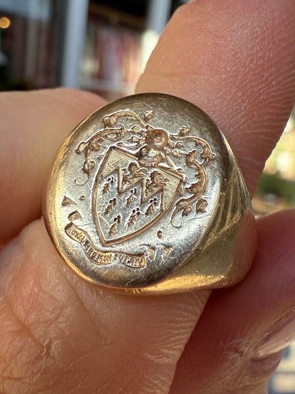 Classic 14K Crest Signet